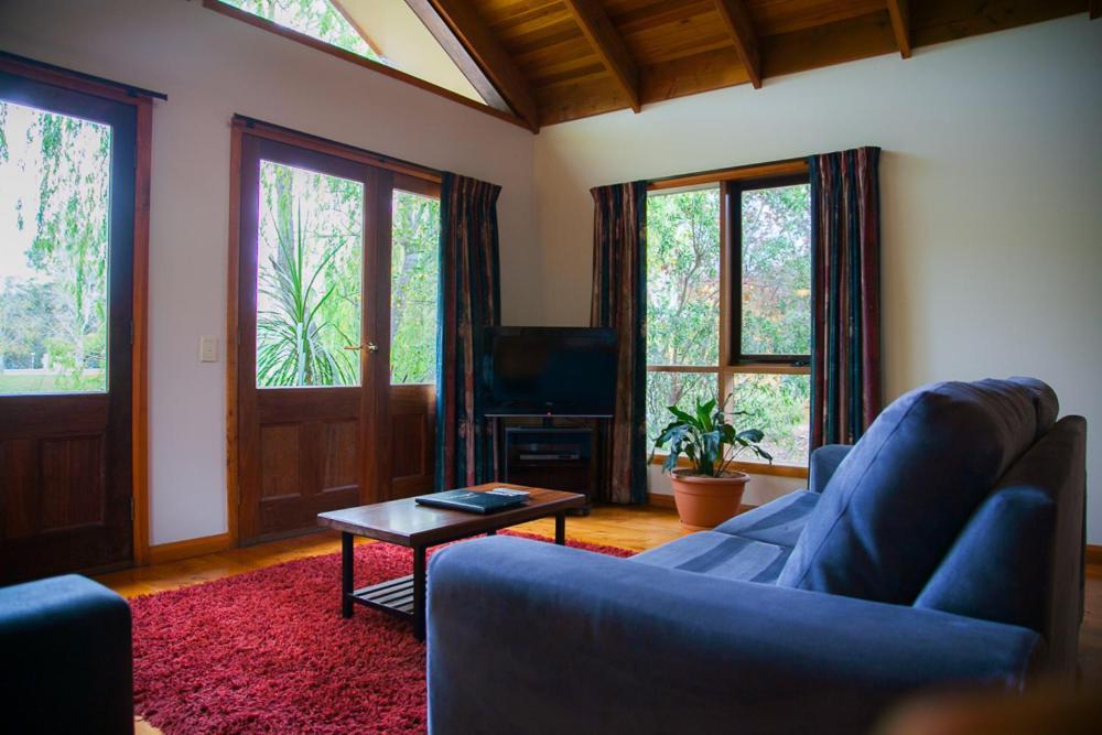 Perricoota Vines Retreat Hotel Моама Стая снимка