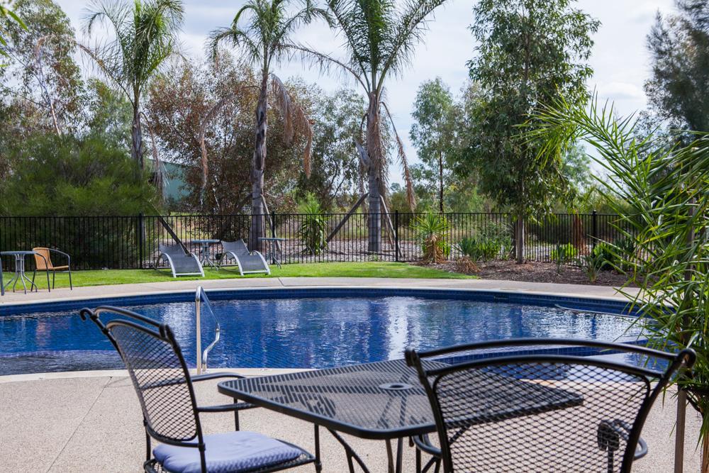 Perricoota Vines Retreat Hotel Моама Екстериор снимка
