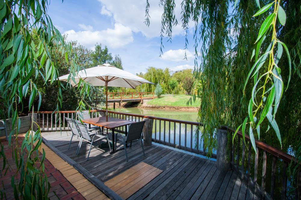 Perricoota Vines Retreat Hotel Моама Екстериор снимка